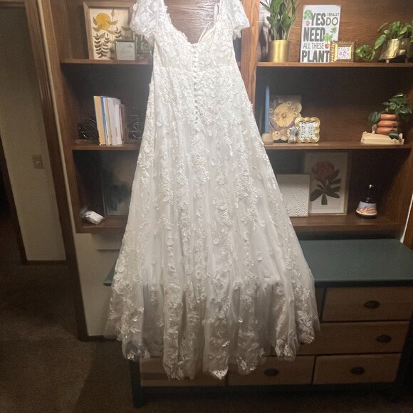 Azazie Vivienne - Picture 2 of 6